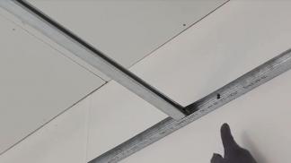 DIY plastic ceiling: how to do it right, step-by-step process for installing plastic panels
